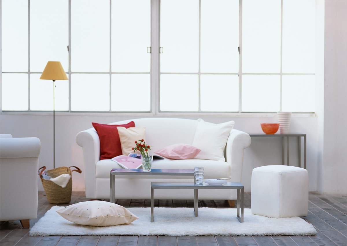 白いソファーのあるインテリアイメージ